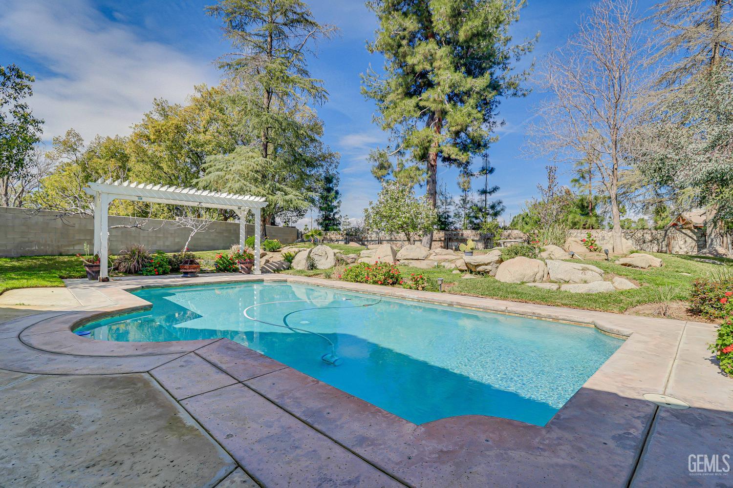 12800 Dove Creek Drive — photo 27