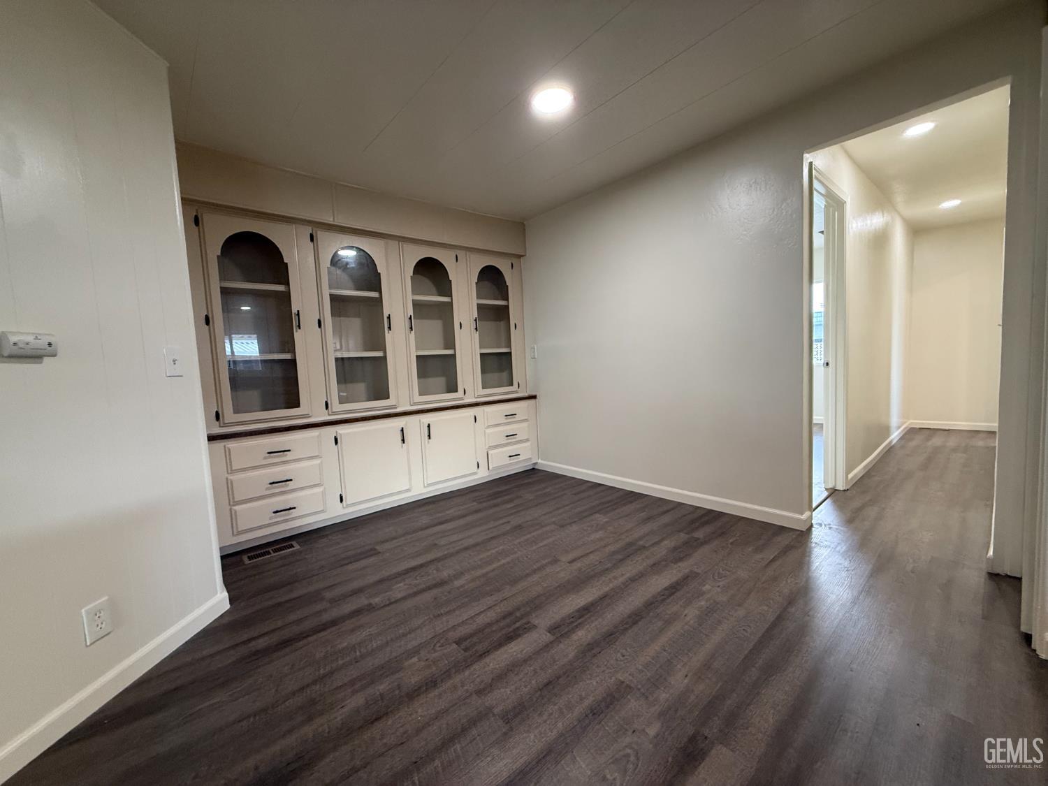 4401 Hughes Lane — photo 8