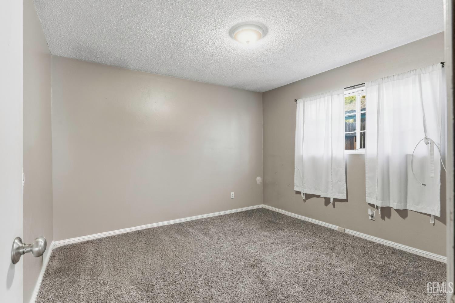 6317 Scenic Way — photo 32