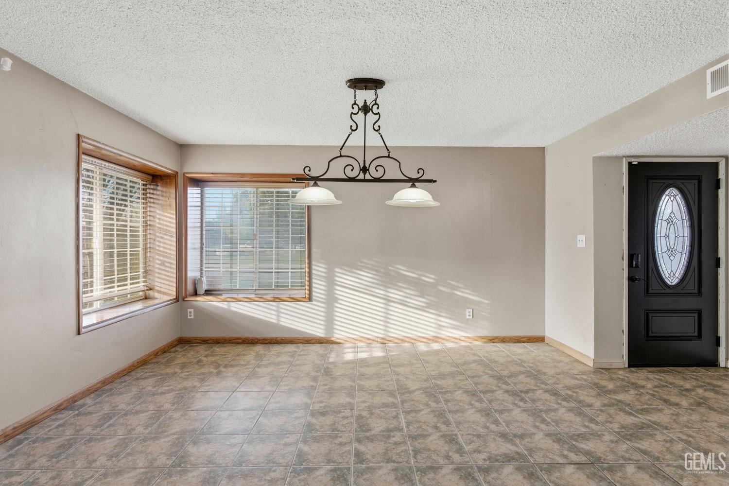6317 Scenic Way — photo 22