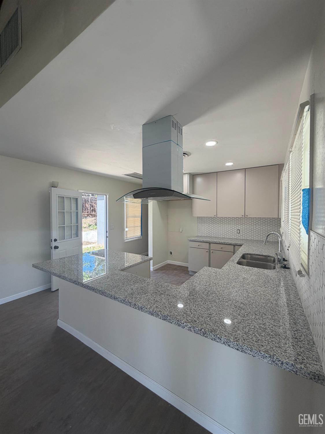 2800 Skyline Blvd — photo 11