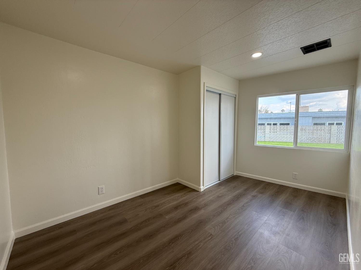 4401 Hughes Lane — photo 13