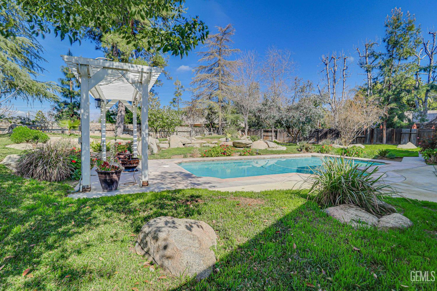 12800 Dove Creek Drive — photo 28