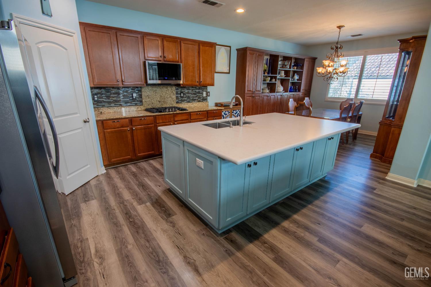 509 Jewel Flower Street — photo 9