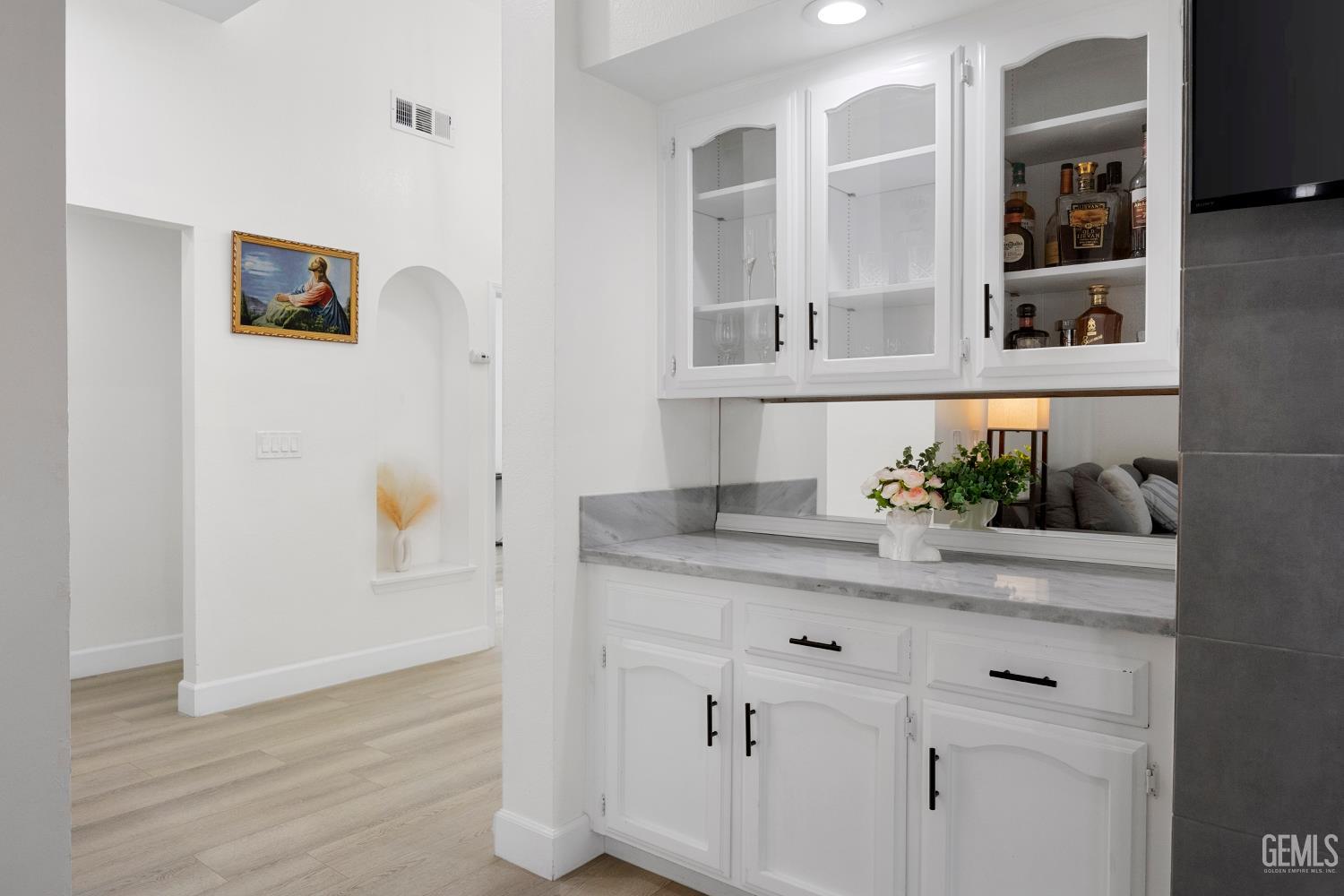 9712 White Oak Drive — photo 30