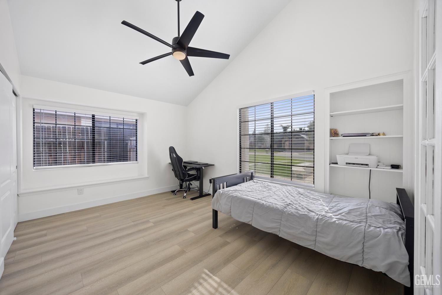9712 White Oak Drive — photo 56