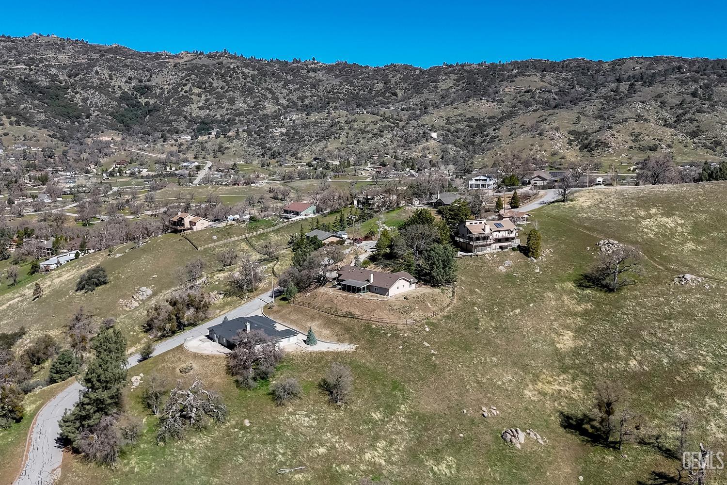 27100 Barkes Way — photo 44