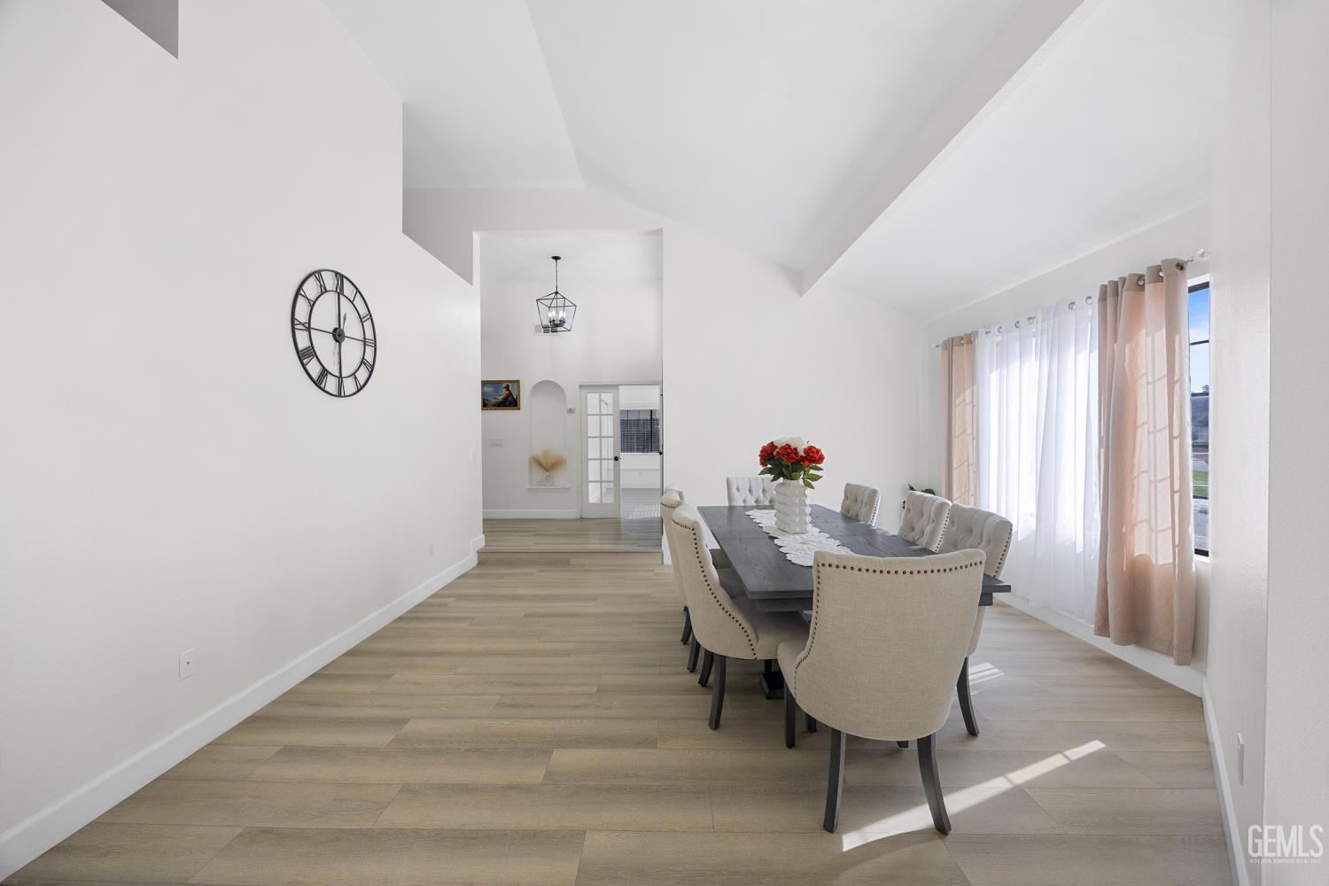 9712 White Oak Drive — photo 18