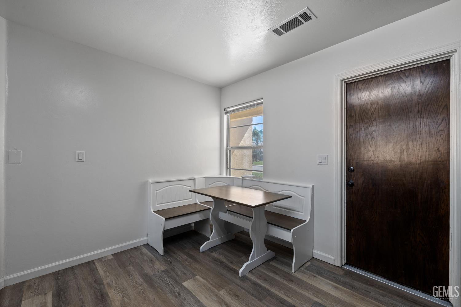 9116 Chattaroy Street — photo 16