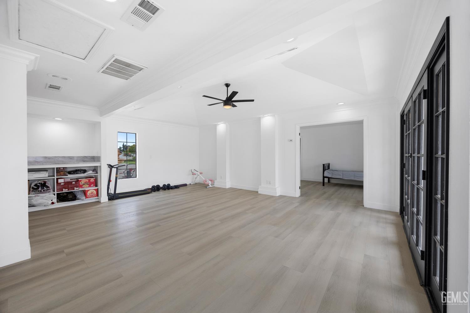 9712 White Oak Drive — photo 43