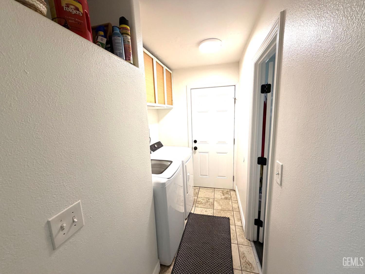 541 Stephens Drive — photo 10
