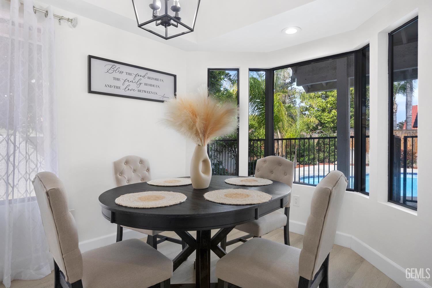 9712 White Oak Drive — photo 28