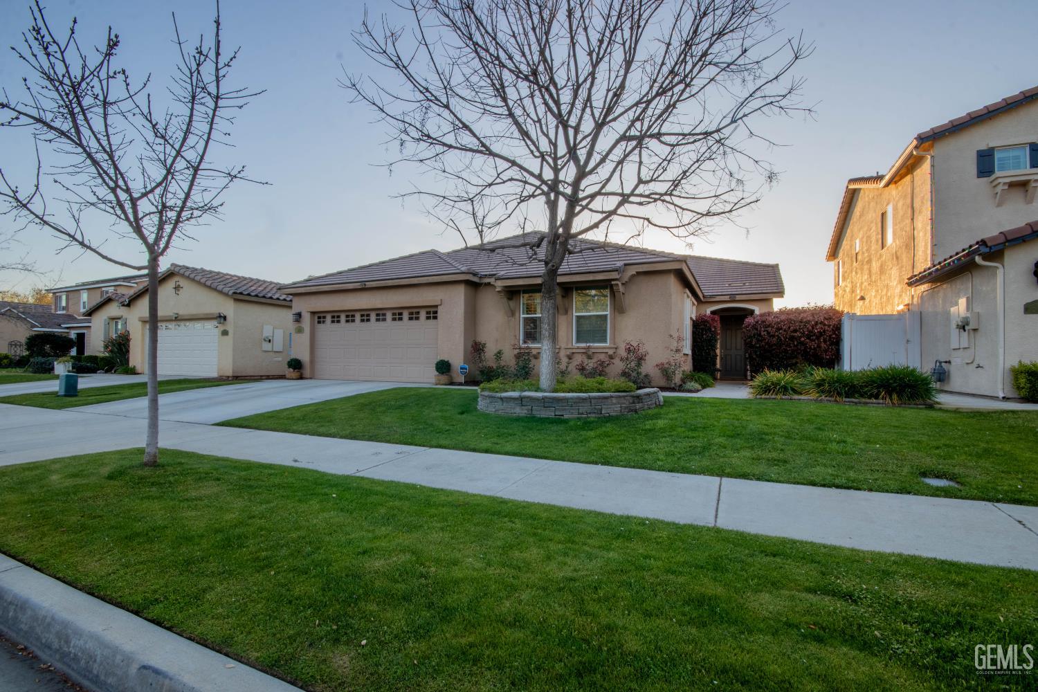 509 Jewel Flower Street — photo 43
