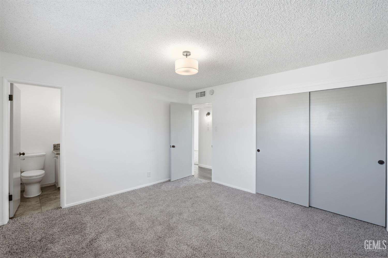 10421 Enger Street — photo 14