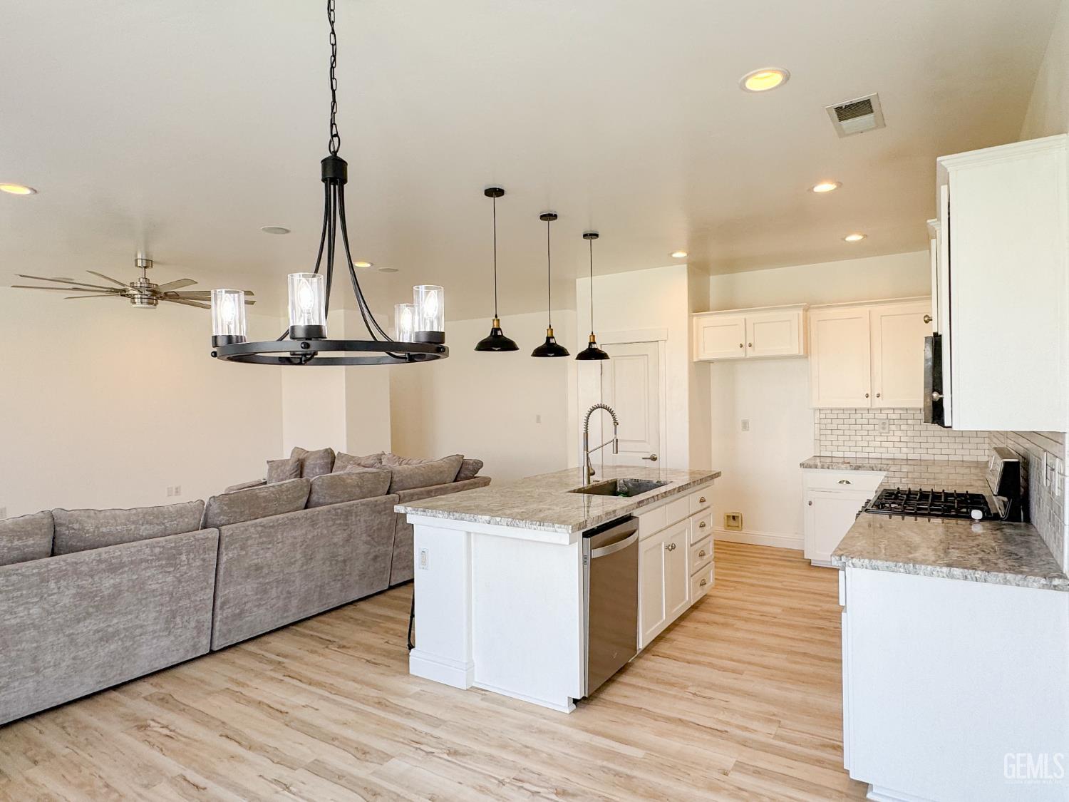 11604 Revolution Road — photo 15
