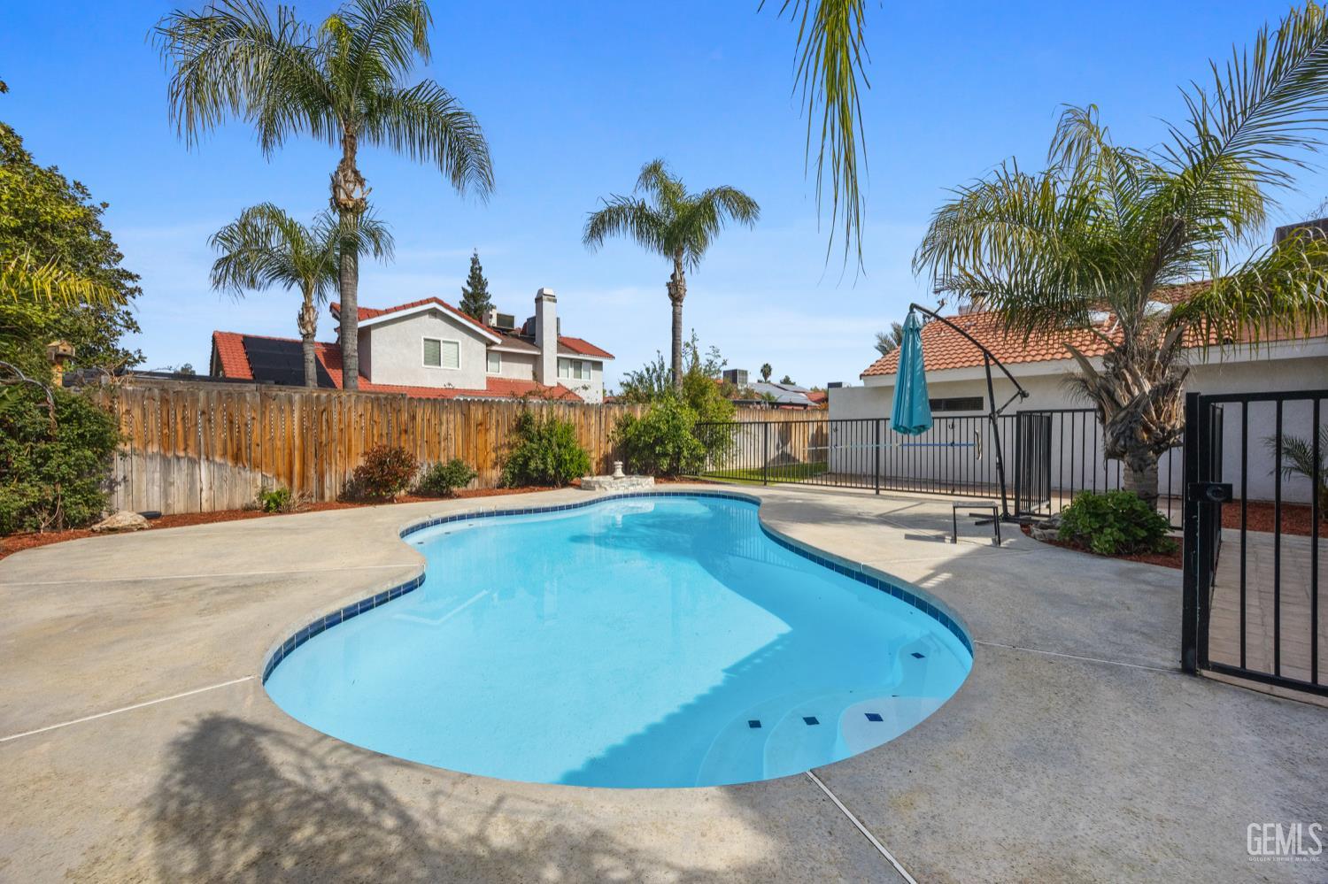 9712 White Oak Drive — photo 62