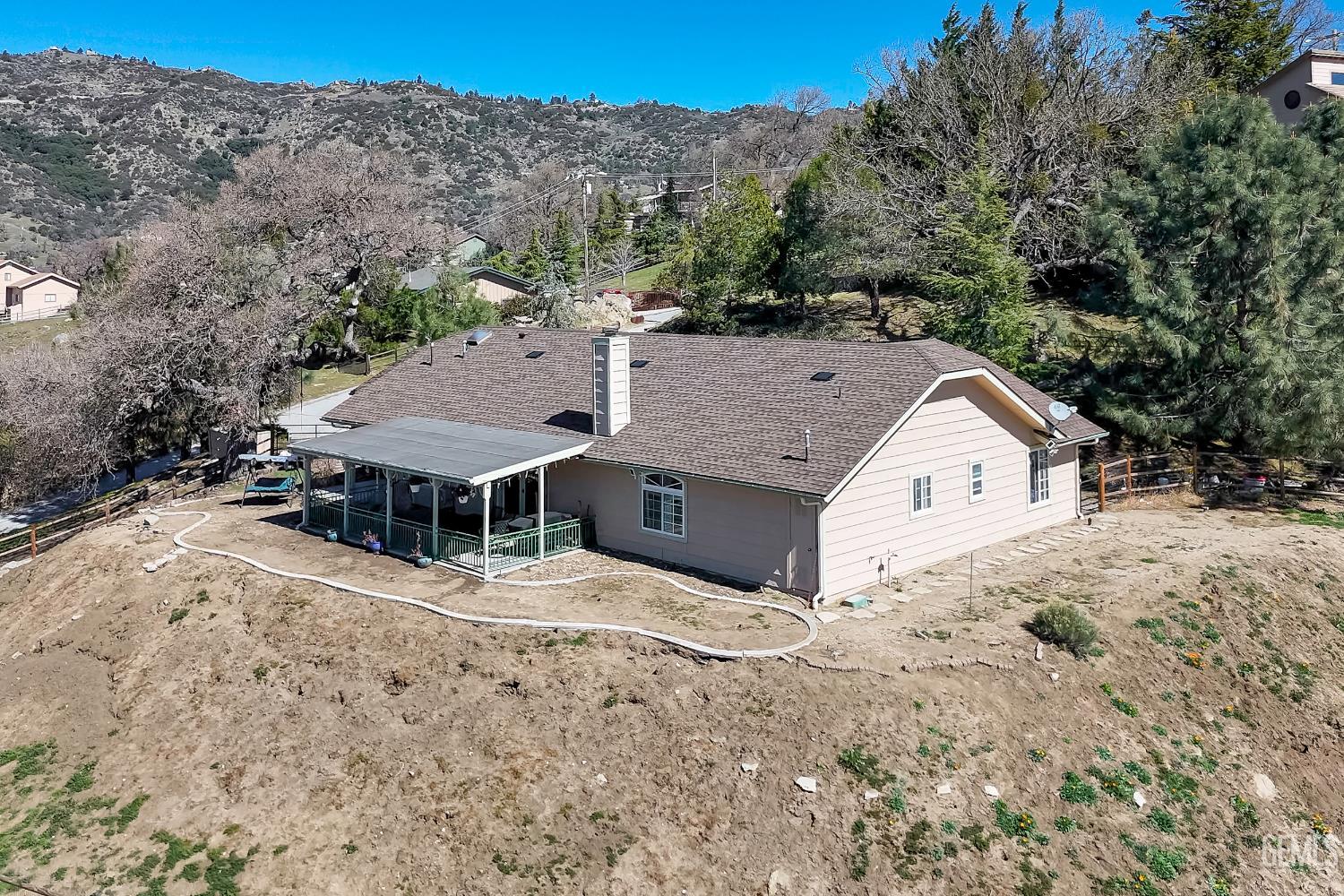 27100 Barkes Way — photo 41