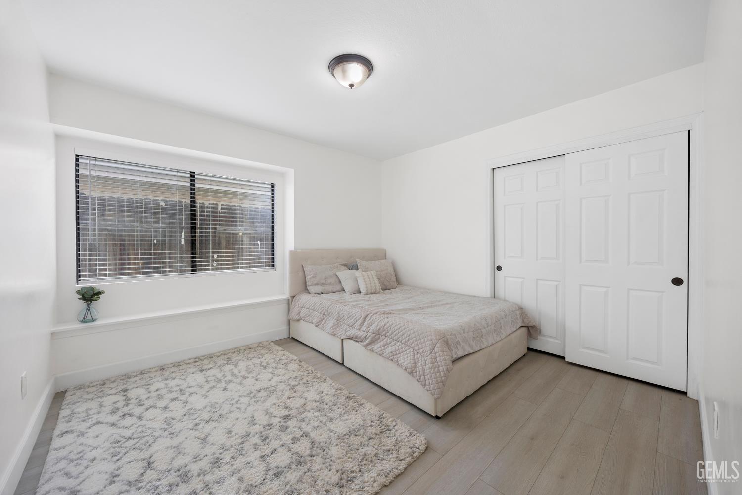 9712 White Oak Drive — photo 50