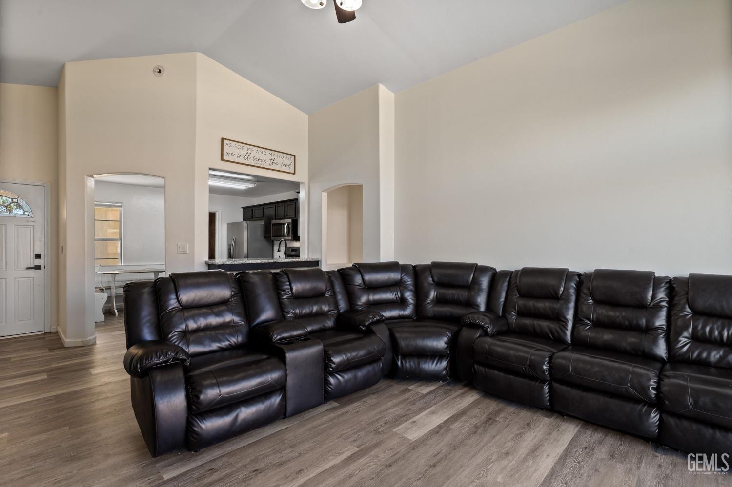 9116 Chattaroy Street — photo 12