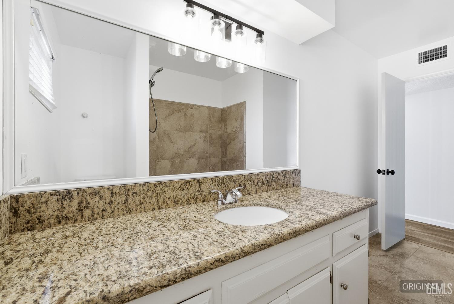 10421 Enger Street — photo 20
