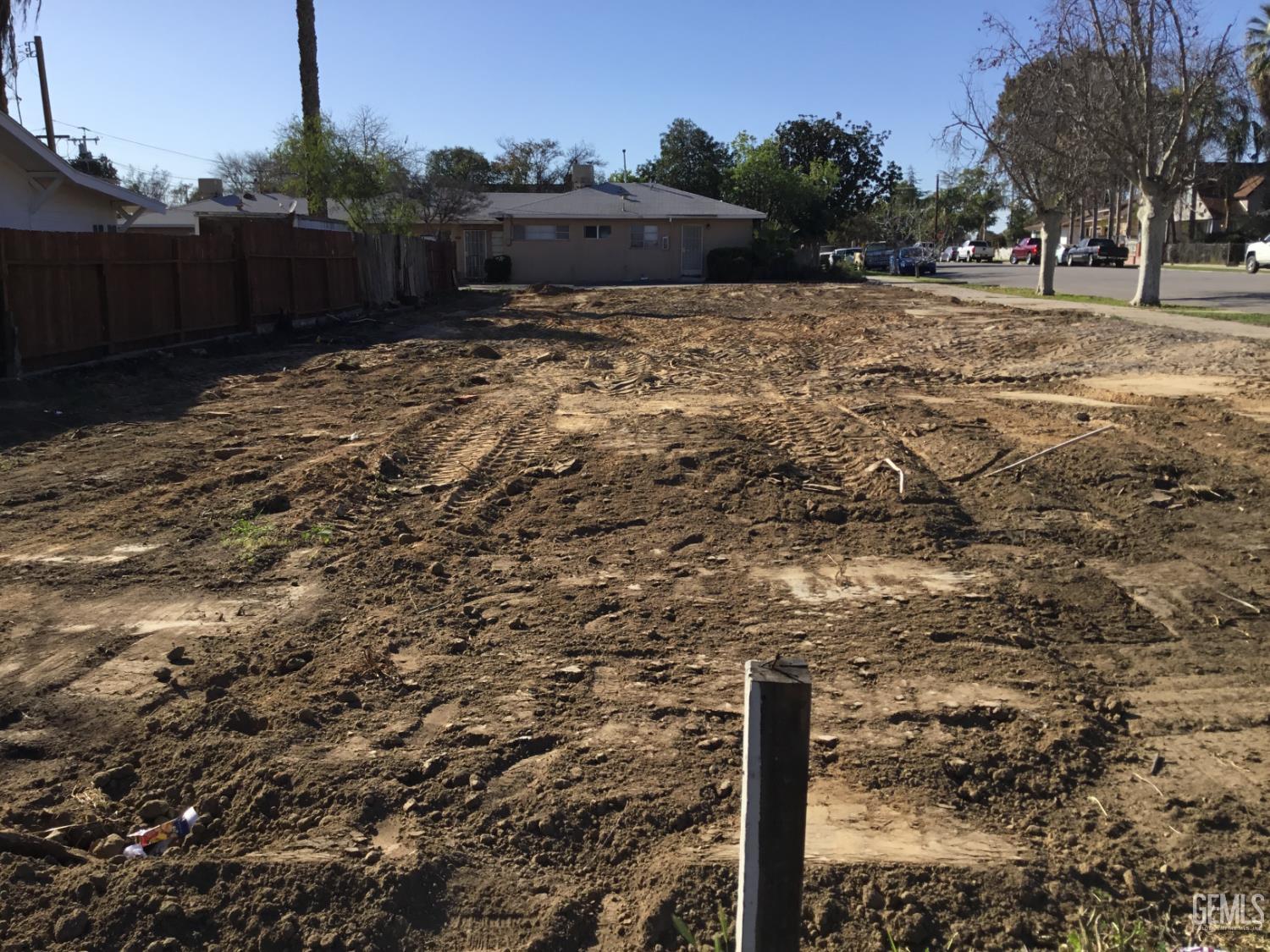 1524 Beale Avenue — photo 5