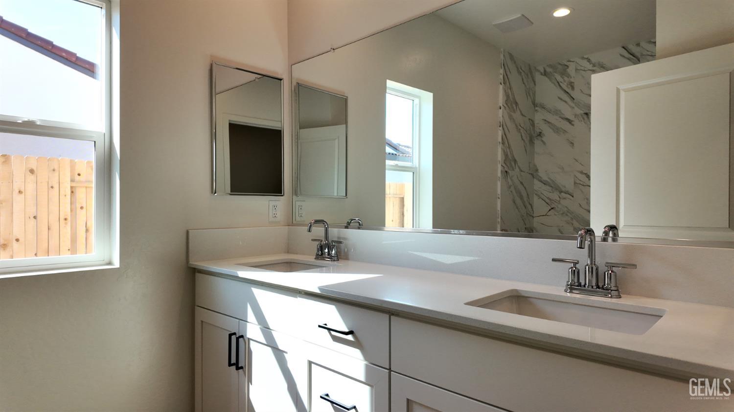 7503 Cryosphere Street — photo 7