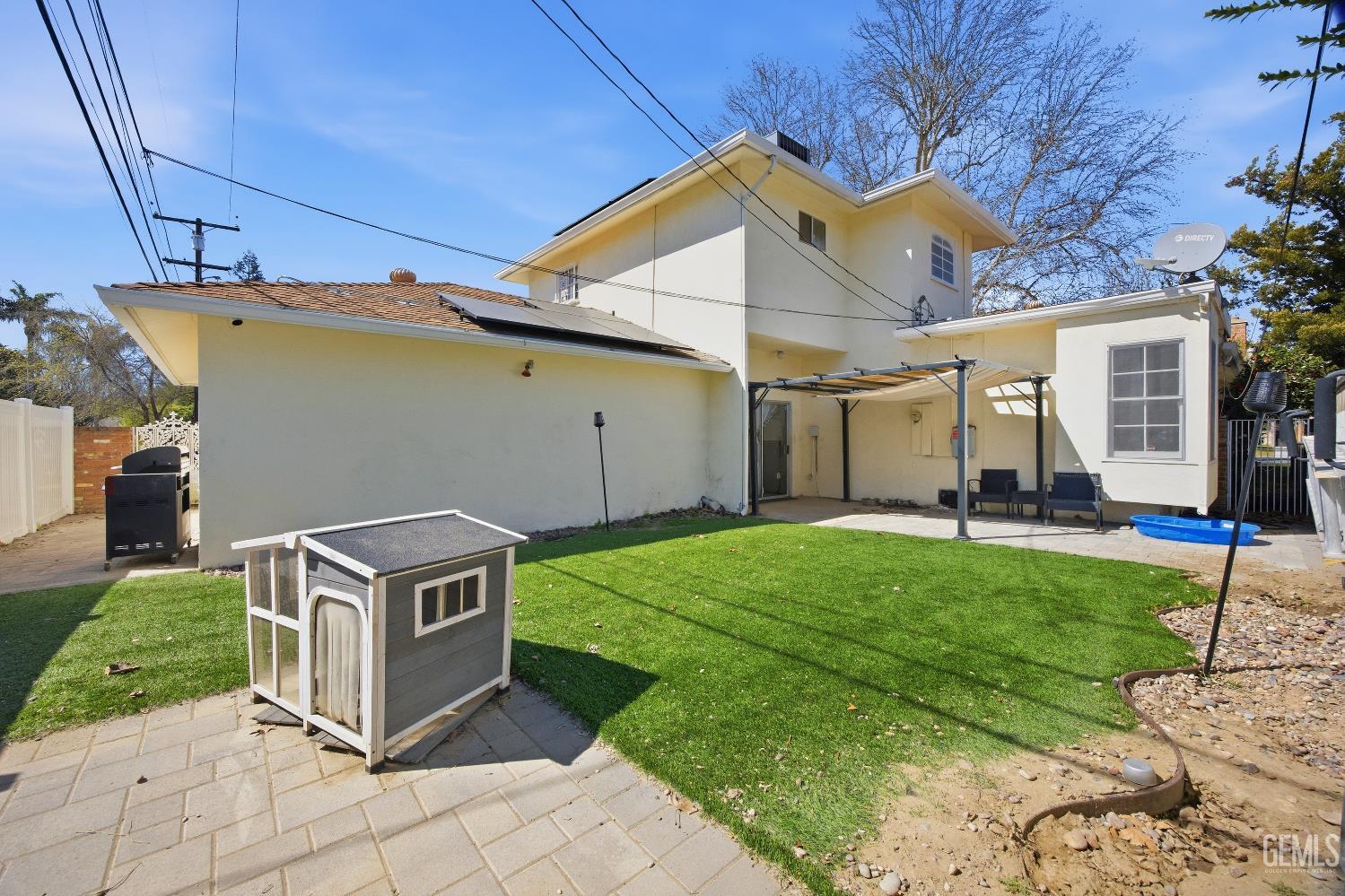 2500 Pine Street — photo 38