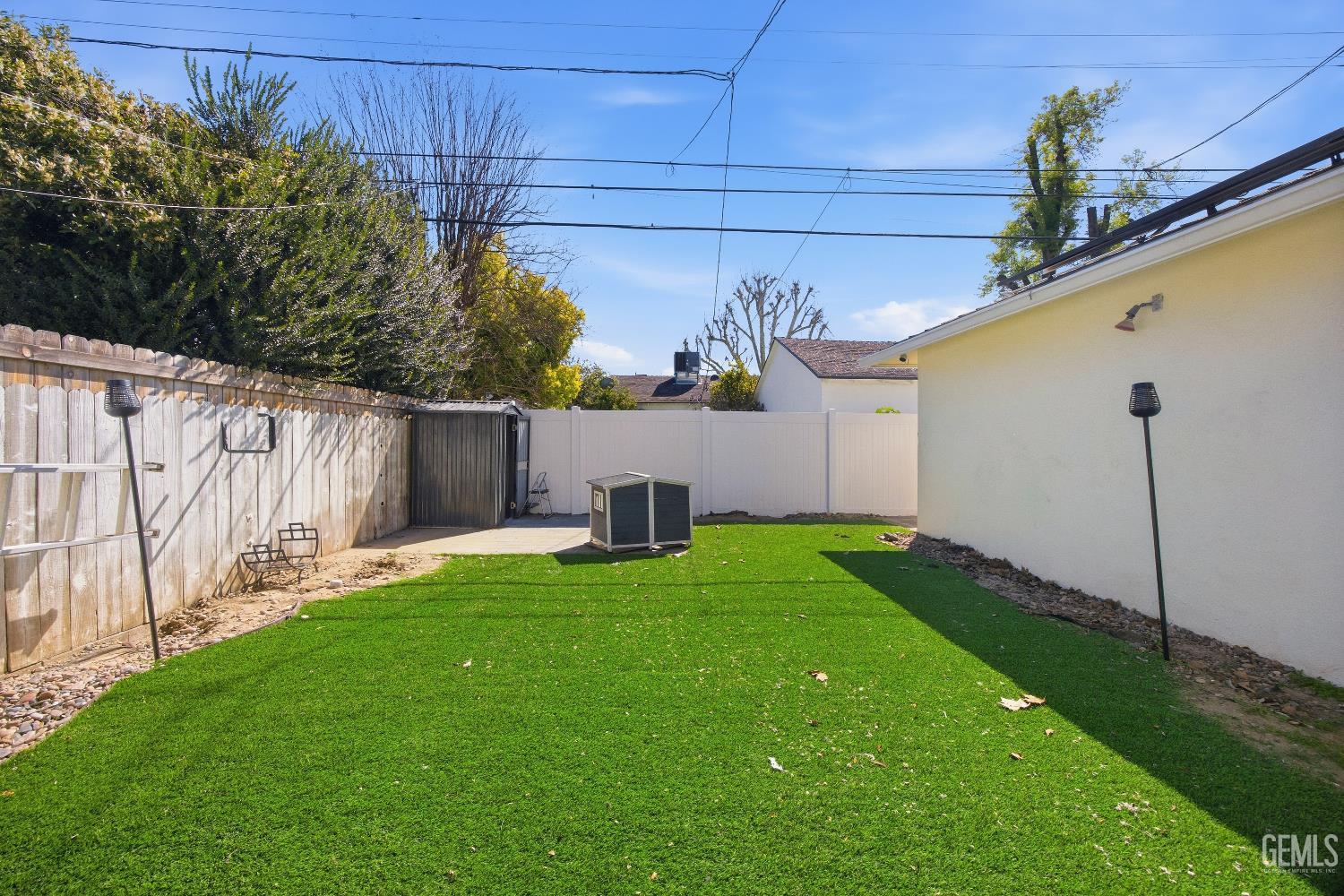 2500 Pine Street — photo 36