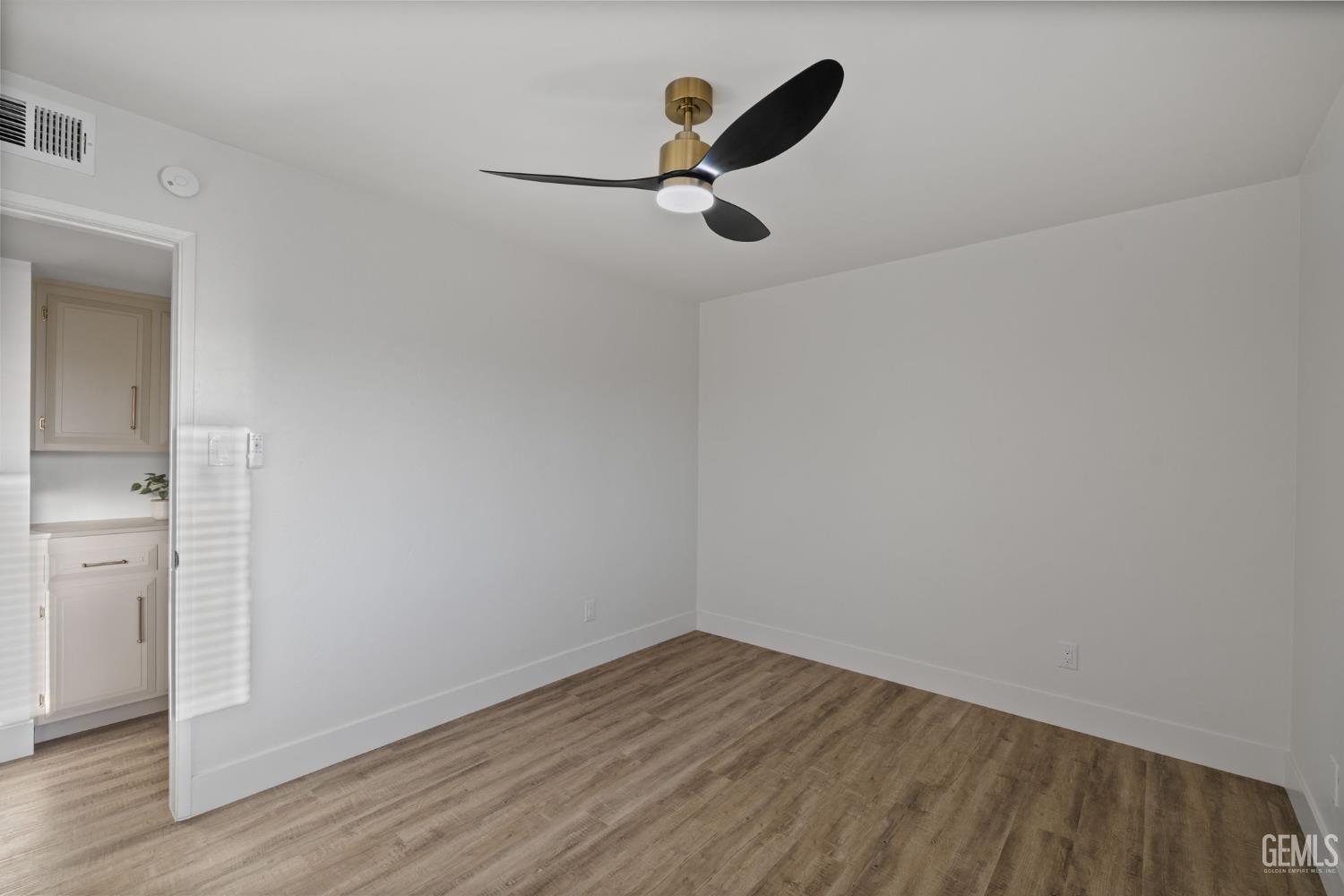 500 Friant Court — photo 51