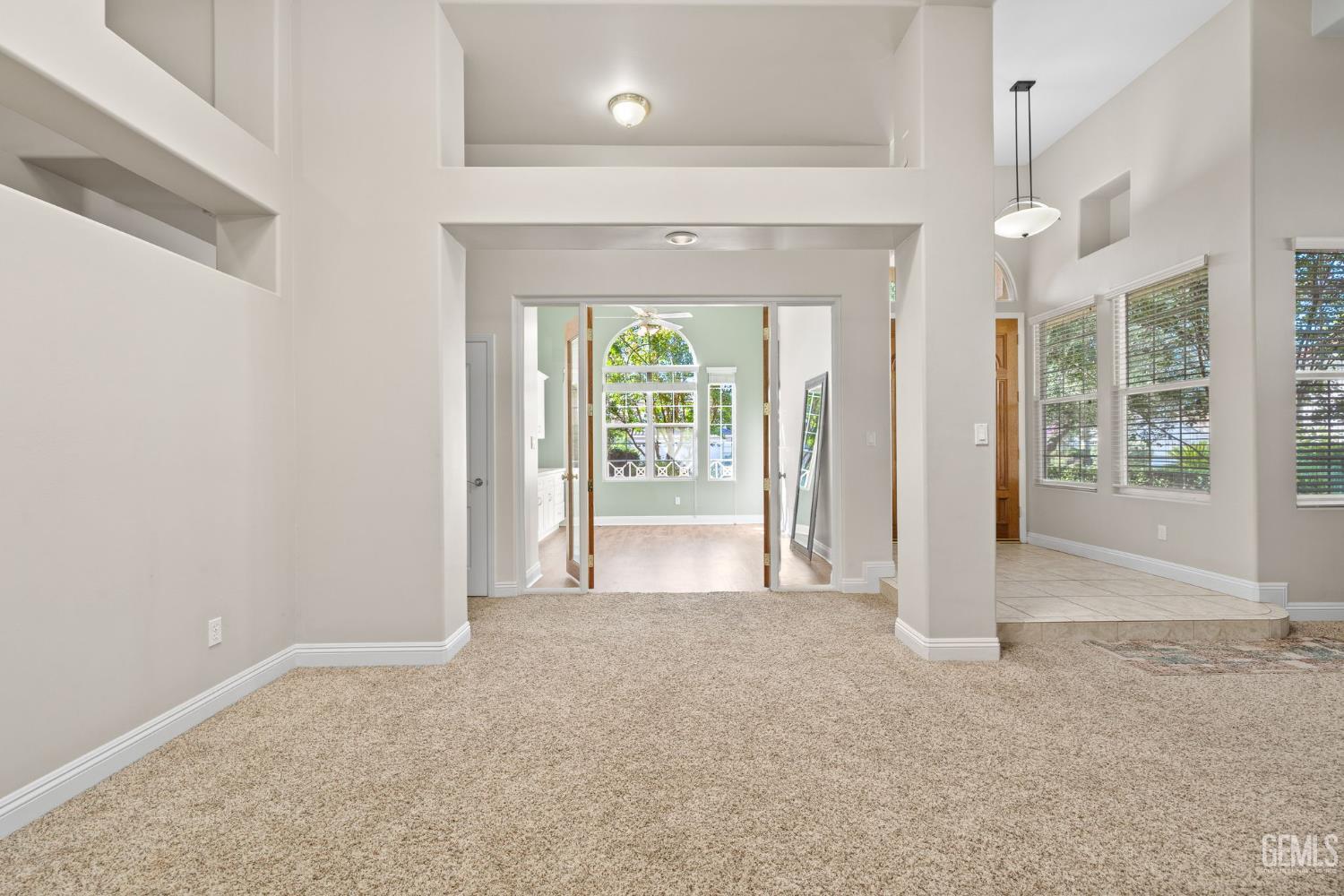 10904 Rockridge Way — photo 11