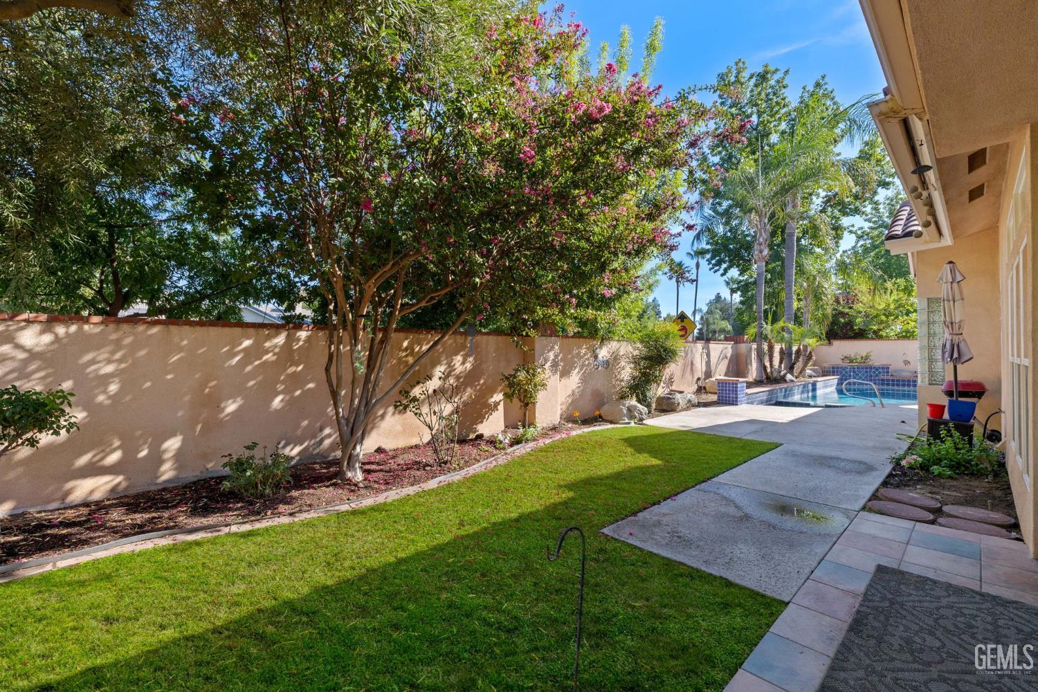 10904 Rockridge Way — photo 34