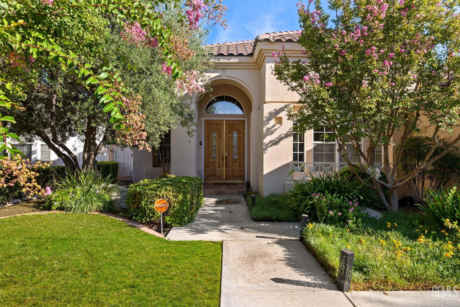 10904 Rockridge Way — photo 4
