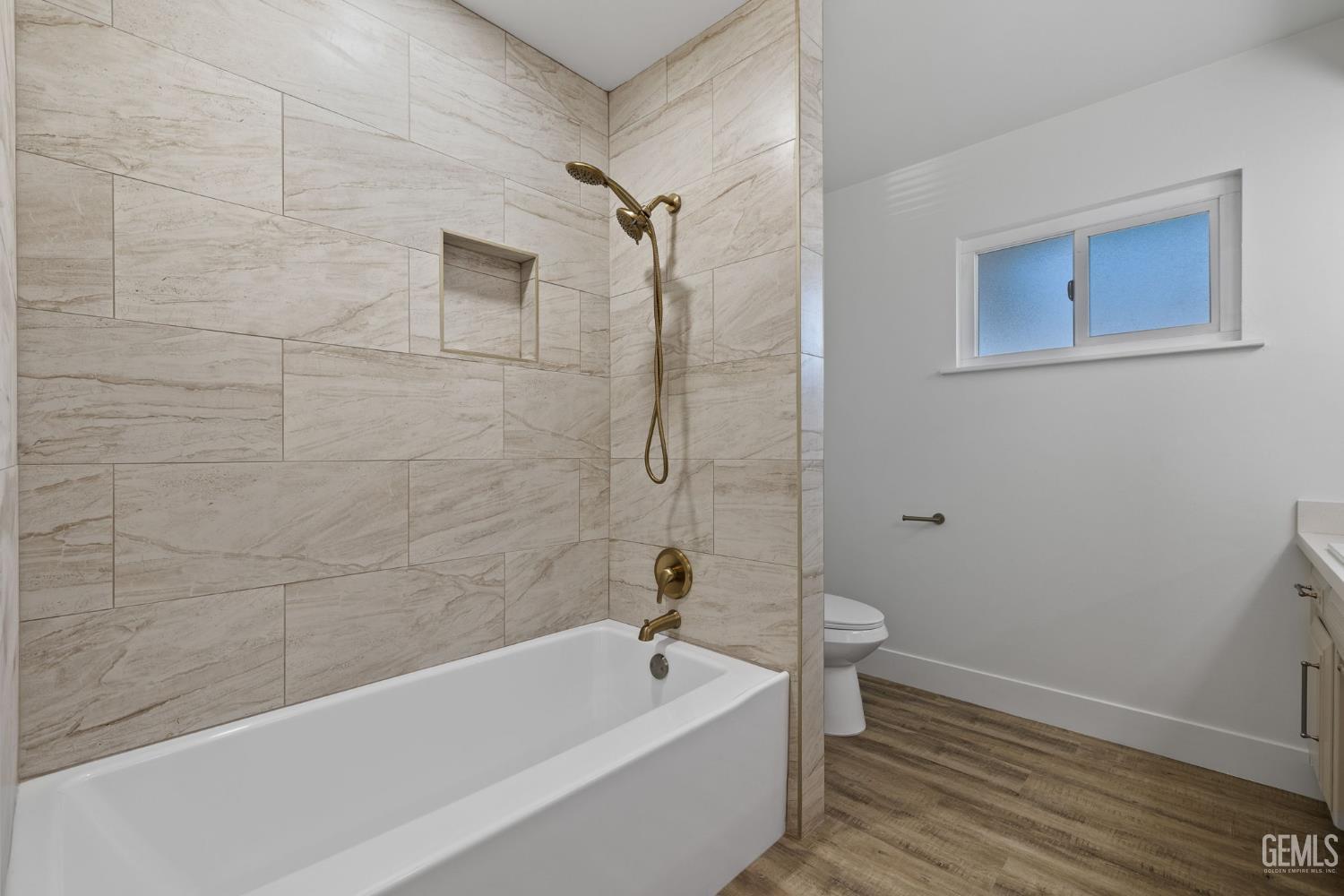 500 Friant Court — photo 47
