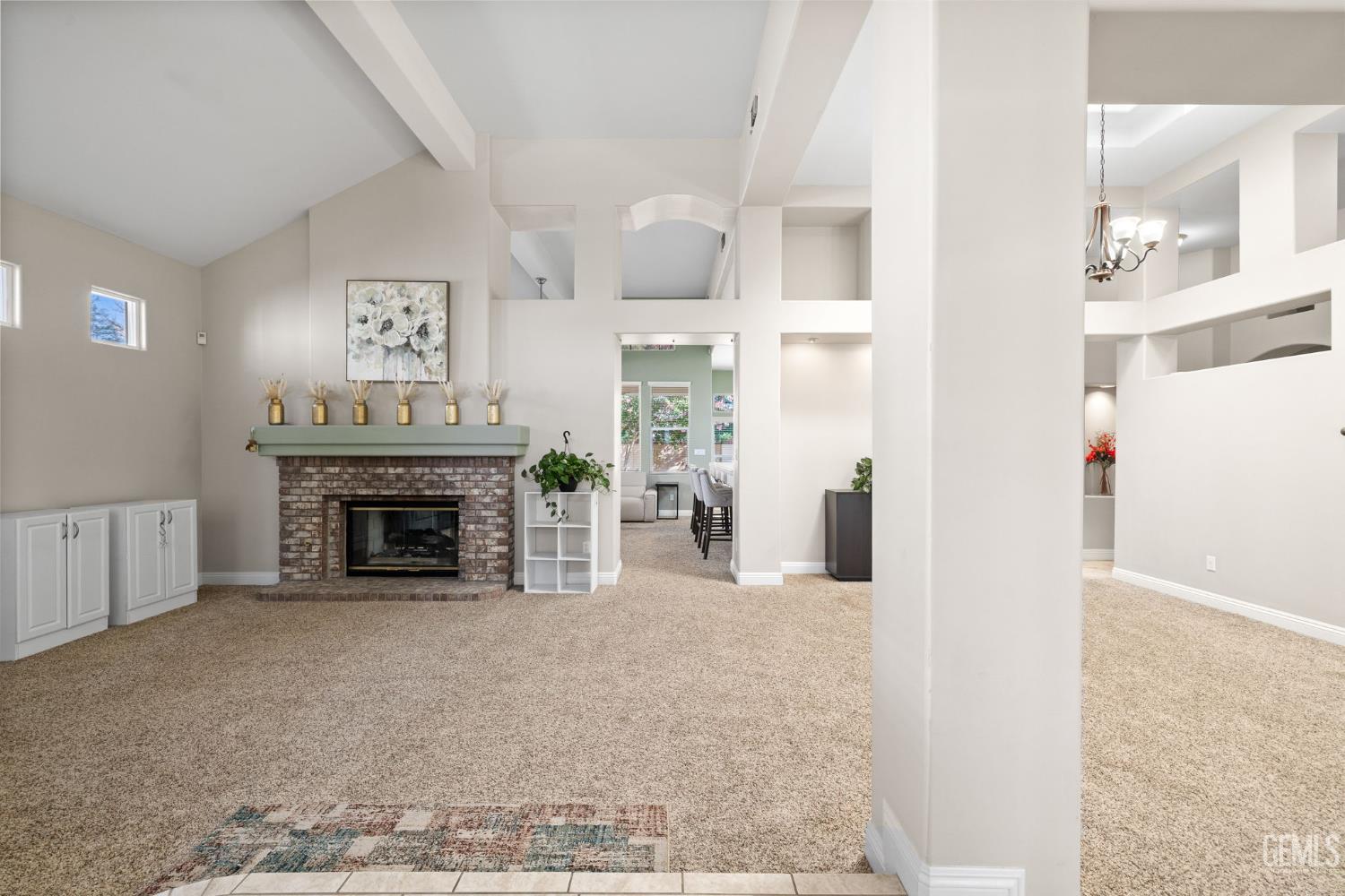 10904 Rockridge Way — photo 6