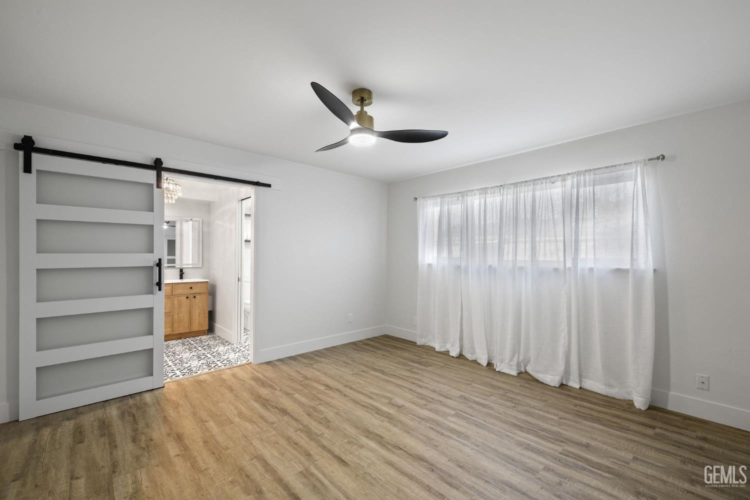 500 Friant Court — photo 33