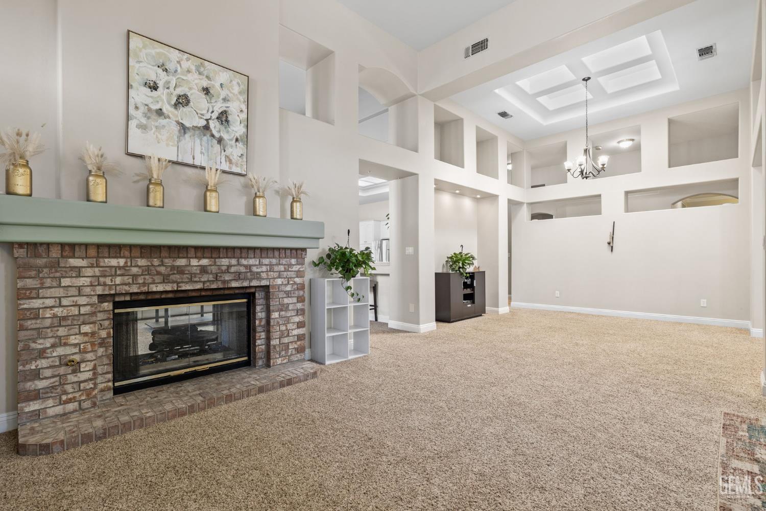 10904 Rockridge Way — photo 10
