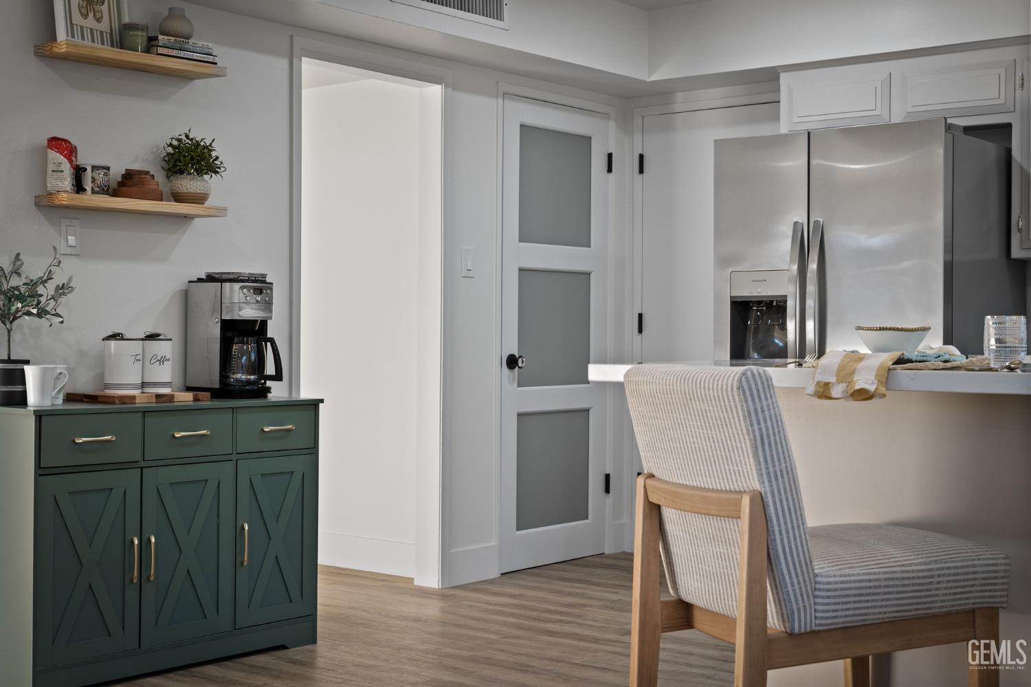 500 Friant Court — photo 15