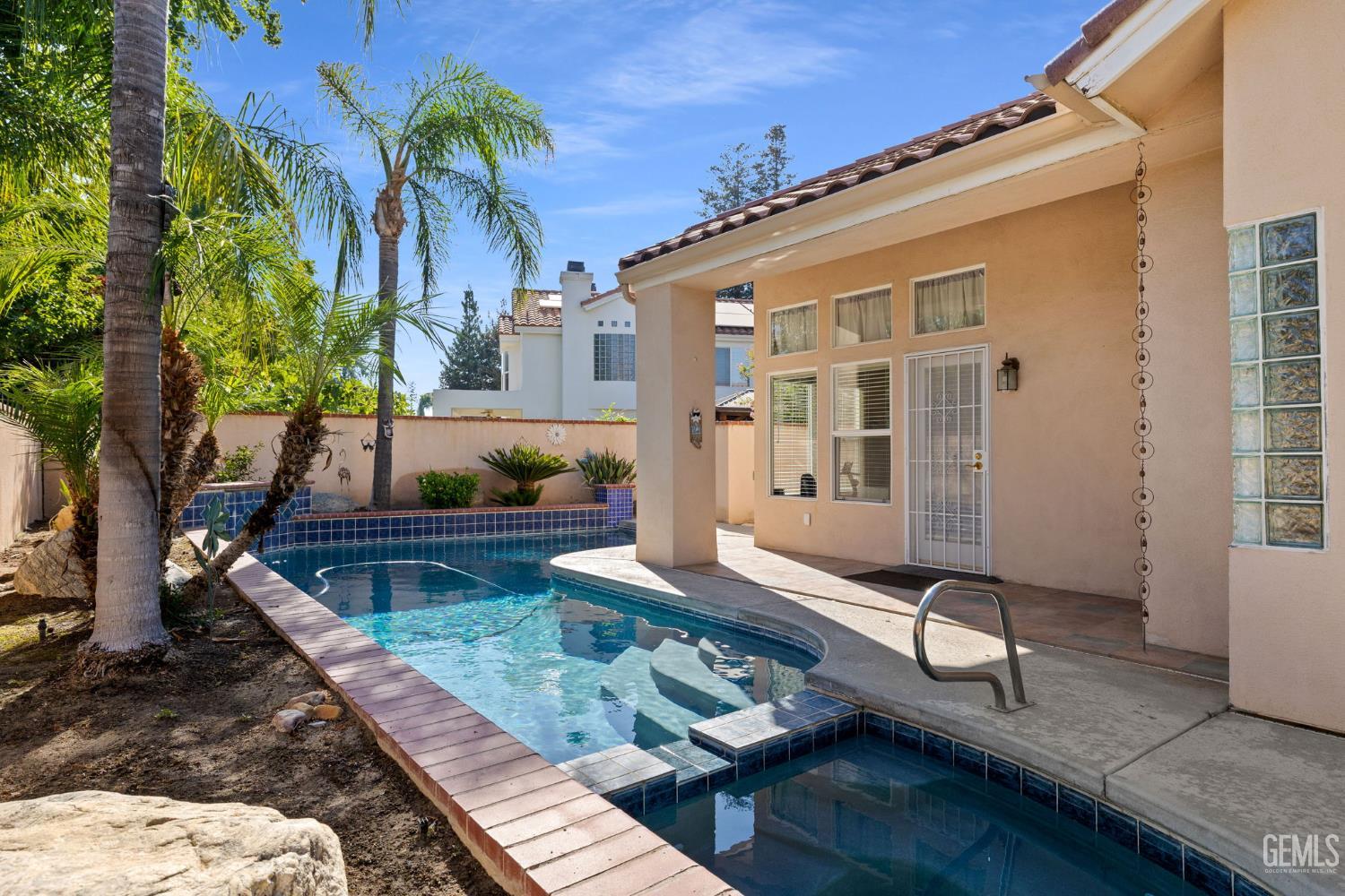 10904 Rockridge Way — photo 36