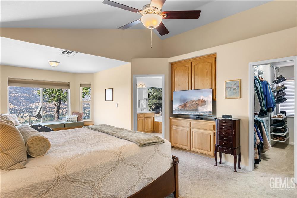 30730 Fox Ridge Court — photo 34