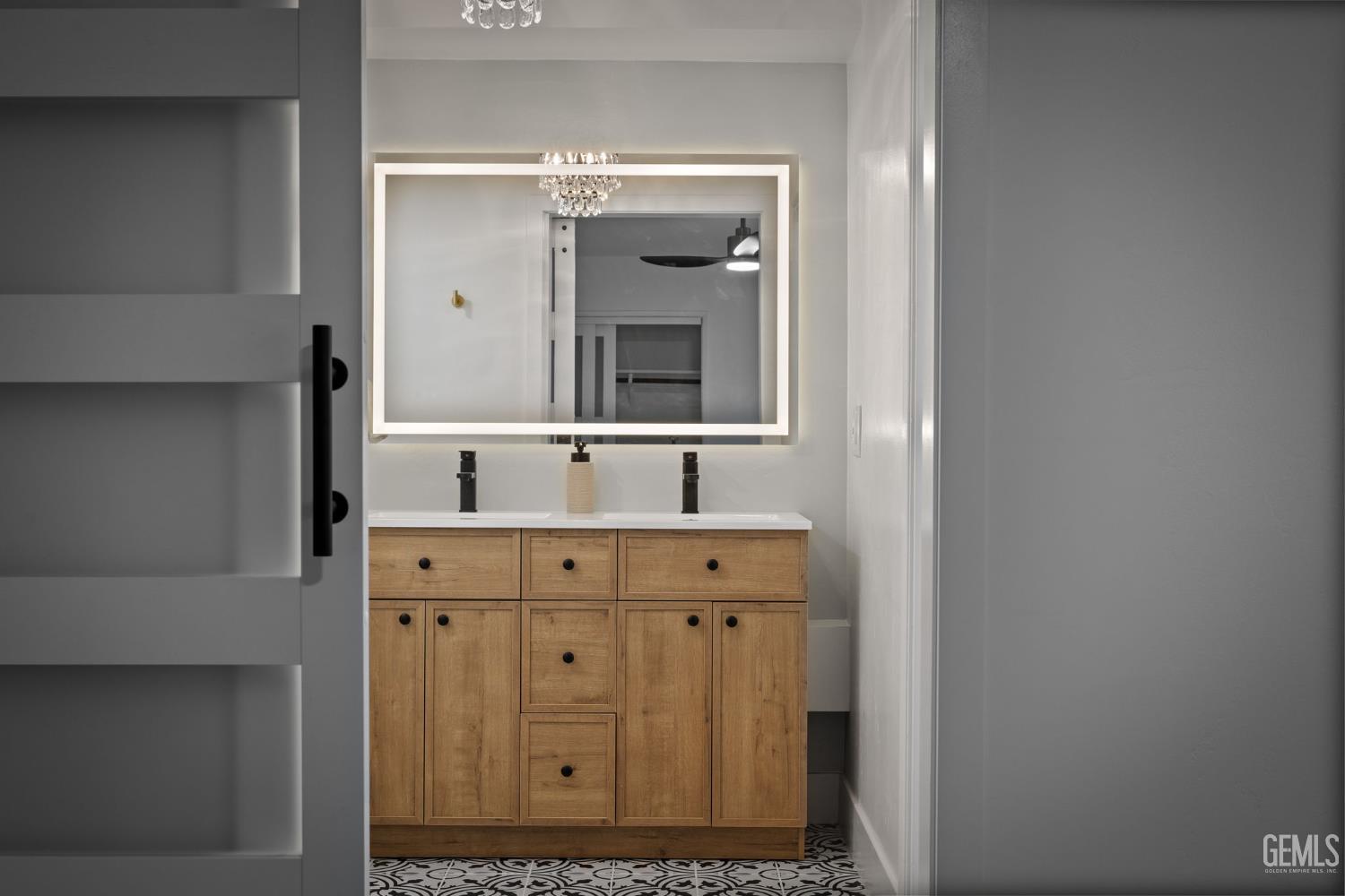 500 Friant Court — photo 37