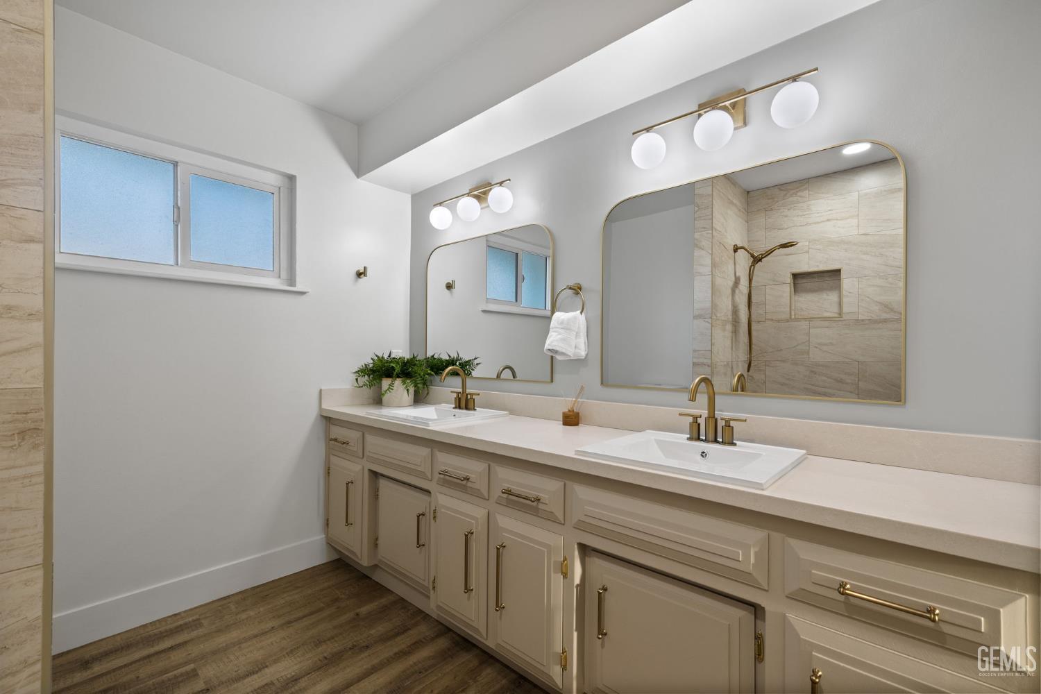 500 Friant Court — photo 45