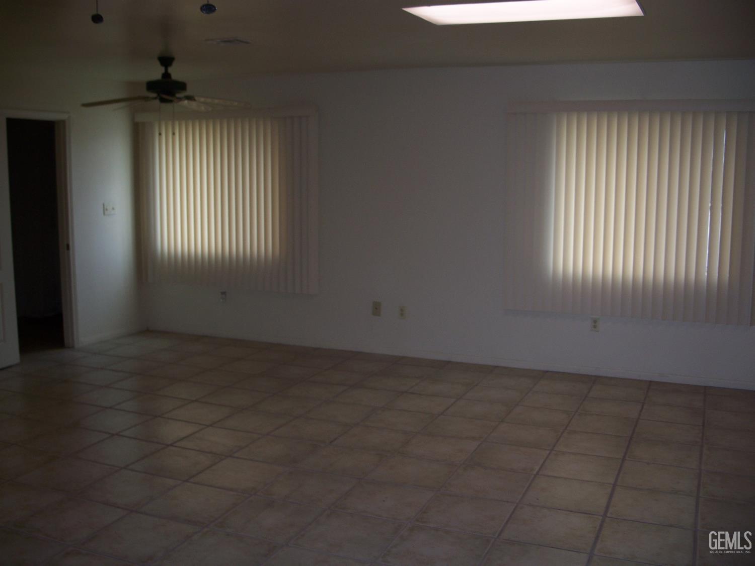 300 Mount Vernon Avenue — photo 15