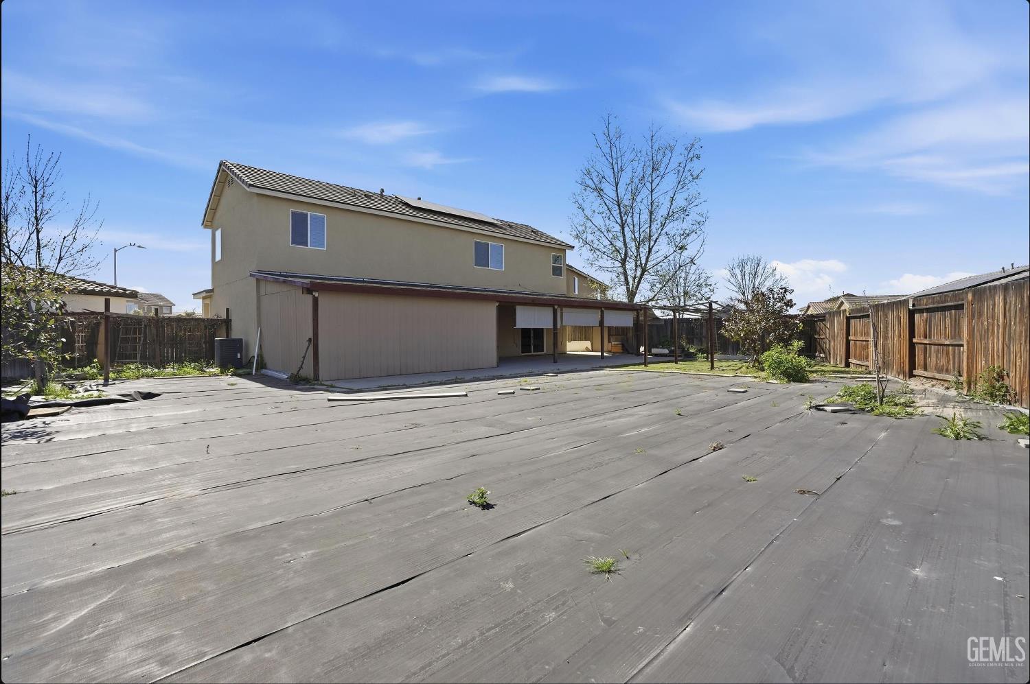 5406 Mensen Drive — photo 23