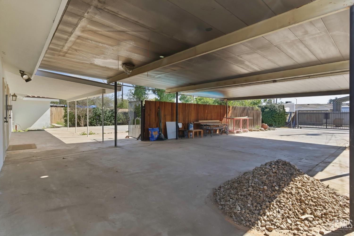 6101 Olive Drive — photo 55