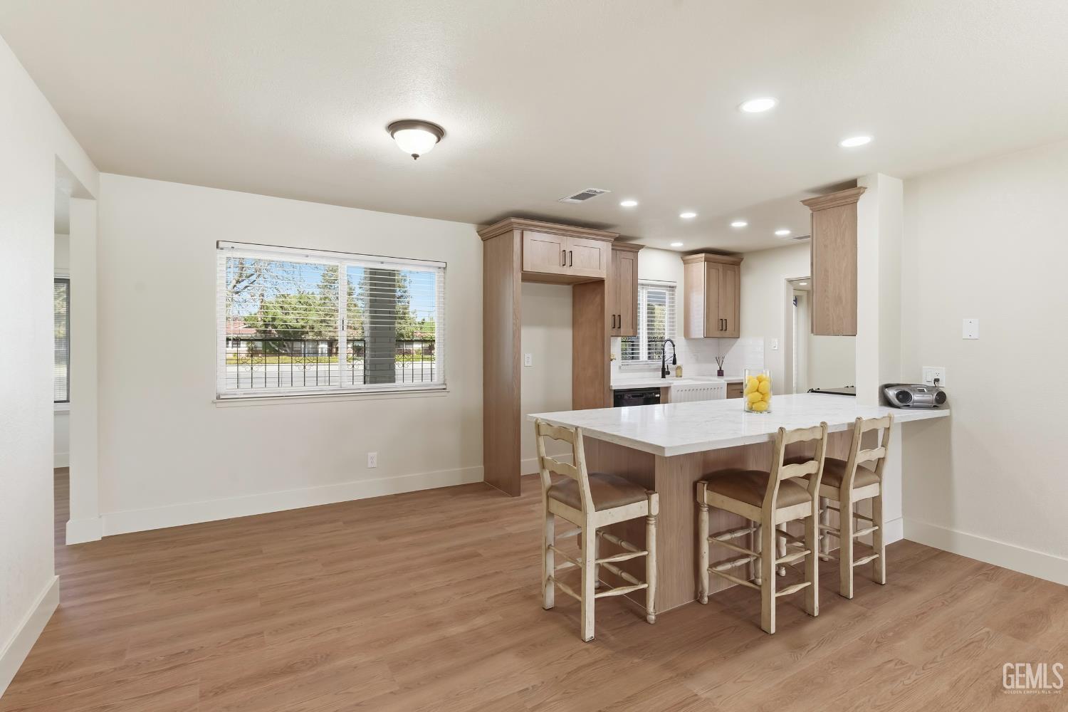 6101 Olive Drive — photo 22