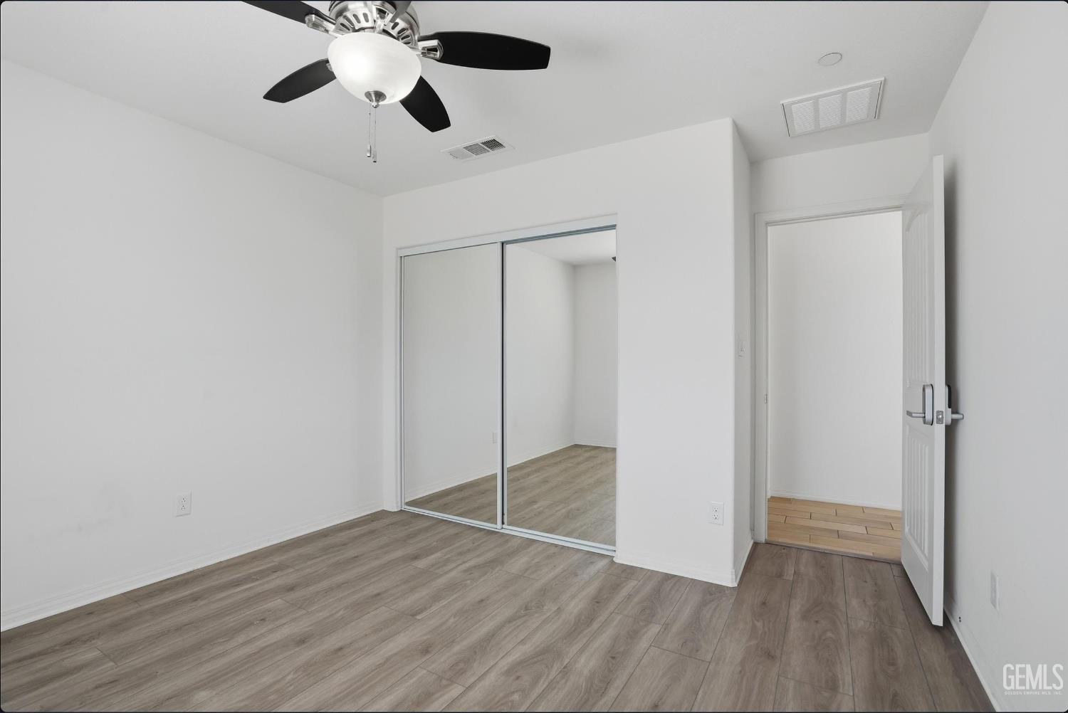 5406 Mensen Drive — photo 16