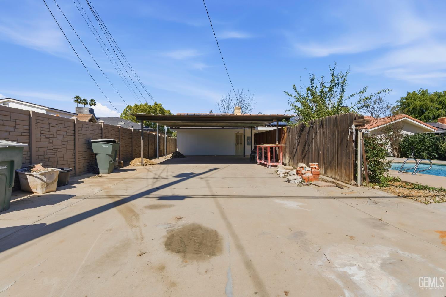 6101 Olive Drive — photo 54