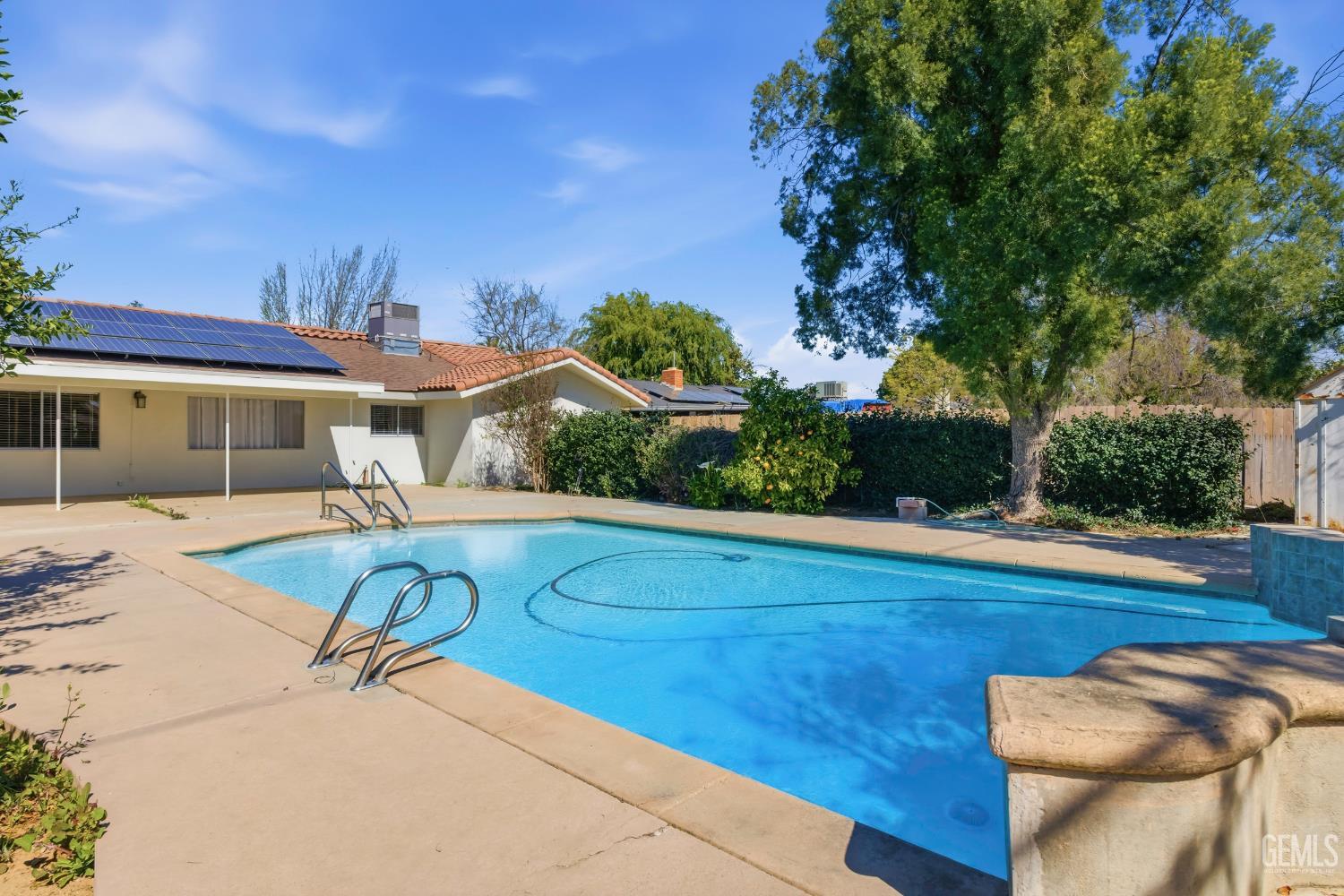 6101 Olive Drive — photo 52
