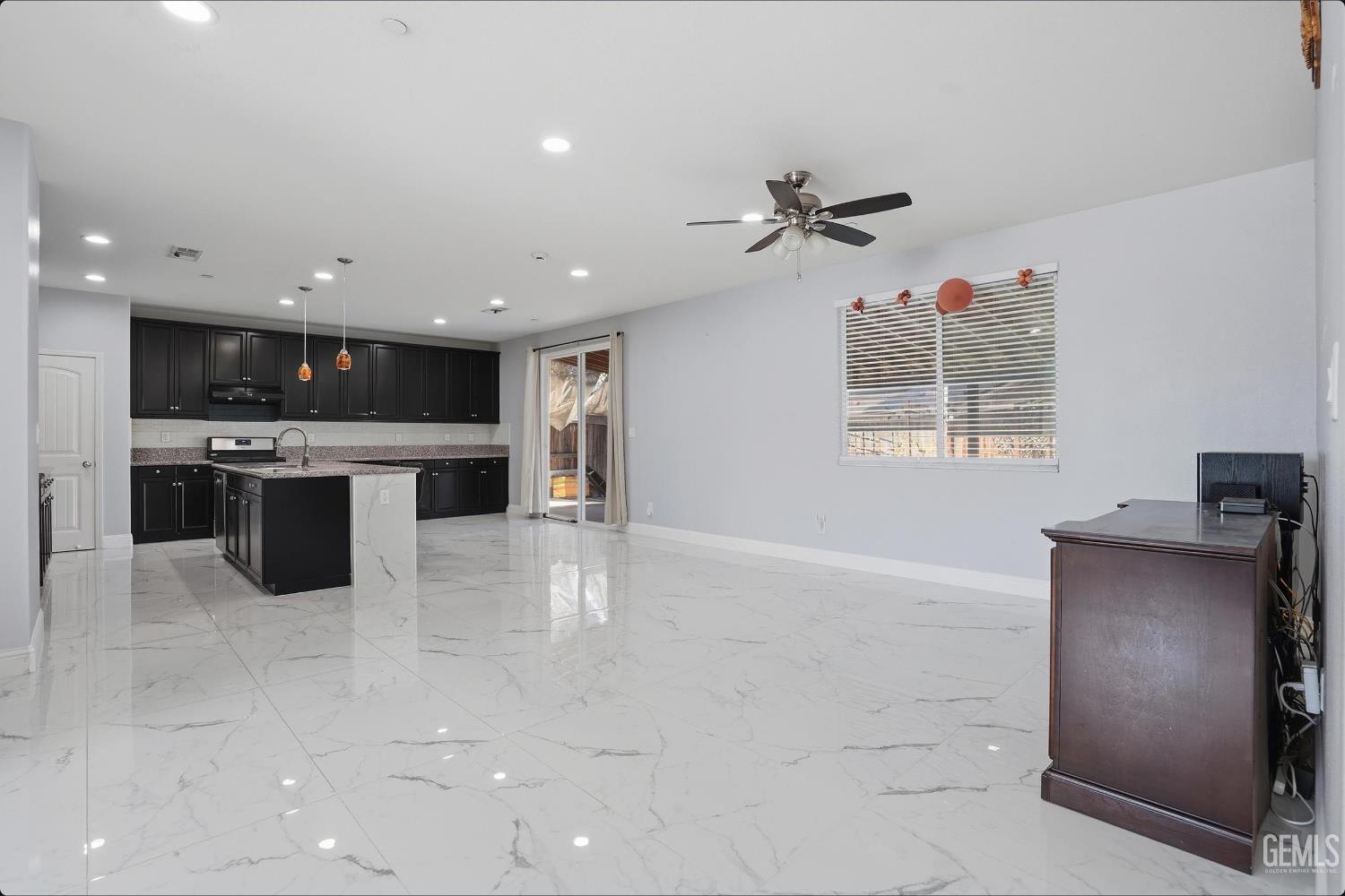 5406 Mensen Drive — photo 4