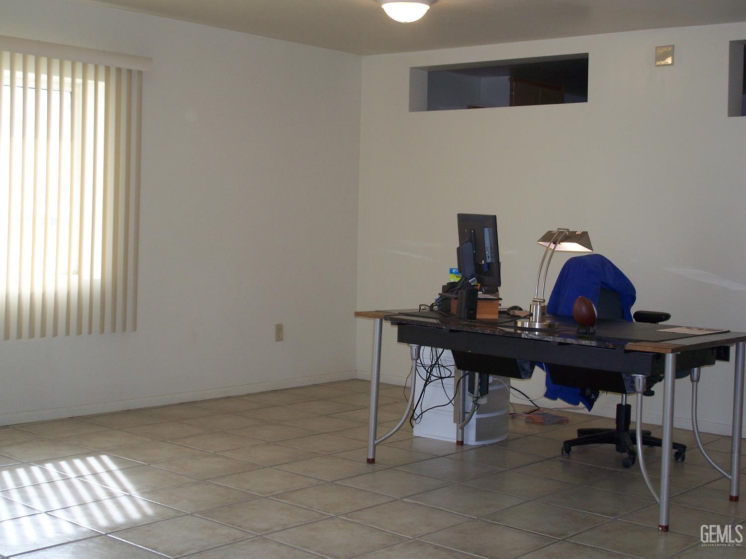 300 Mount Vernon Avenue — photo 14